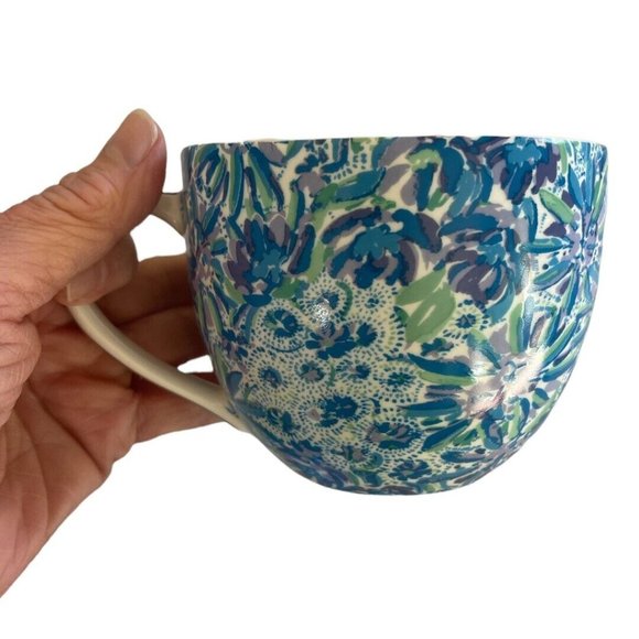Lilly Pulitzer “Lion Around” Blue Print Mug Gold Handle set Of 2 - Picture 6 of 8
